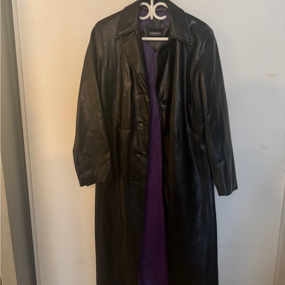 Orange and Black Mittens with Plush Fabric and Playful Design - Picture 3 of 3